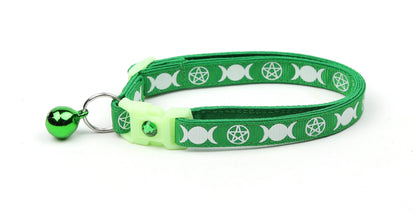 Witch's Familiar on Green Cat Collar-3